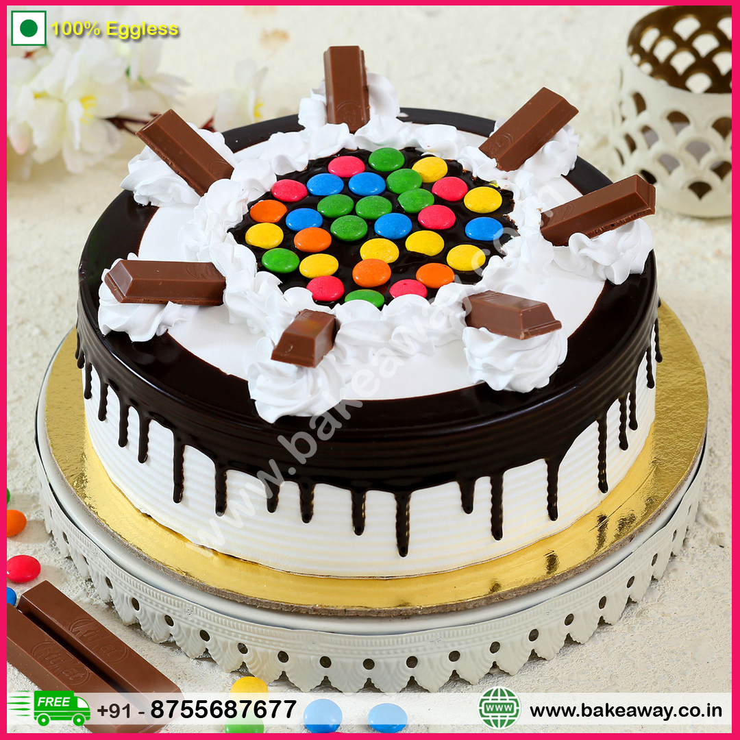 Candy Kit-Kat Chocolate Cake