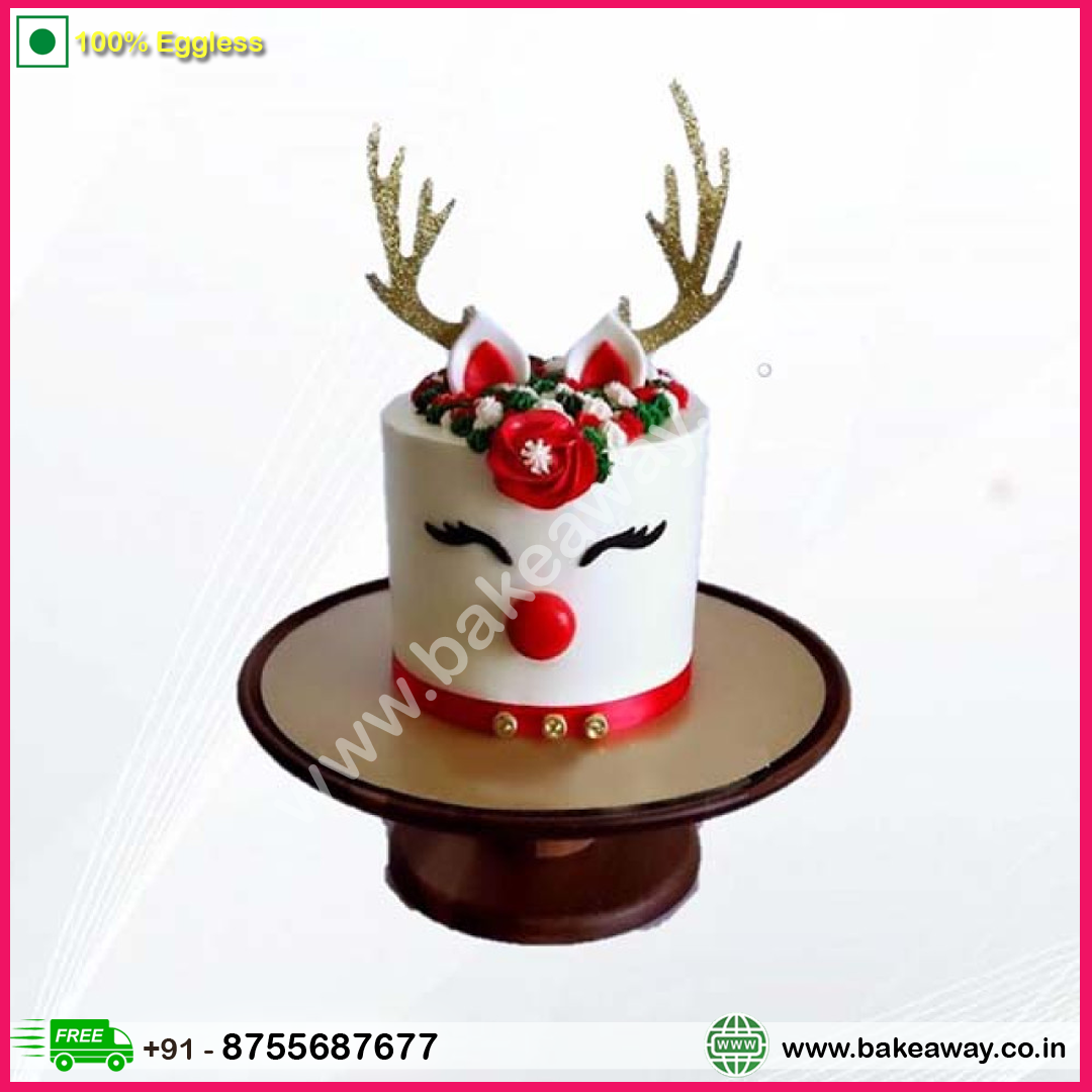 Merry Reindeer Cake